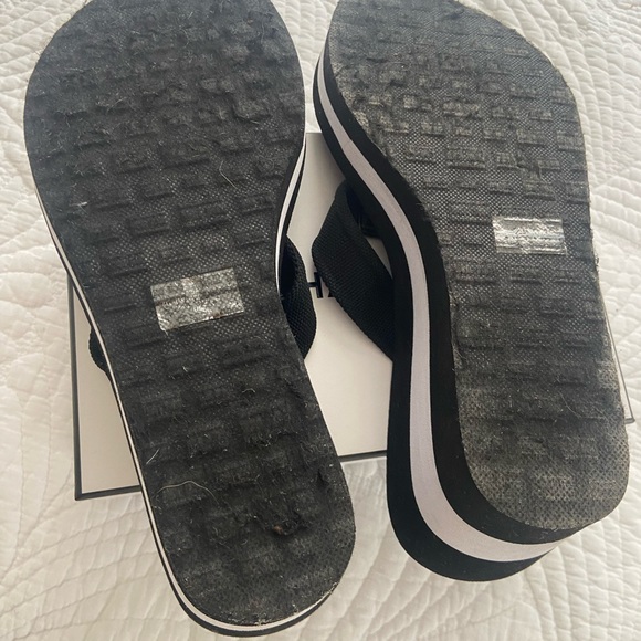 Tommy Hilfiger Wedge Sandals - Picture 4 of 4